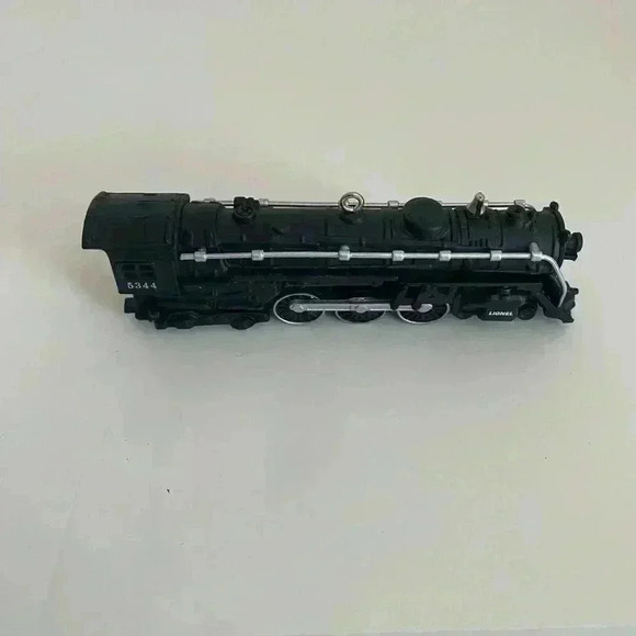 Hallmark Keepsake Ornament Lionel Train - Picture 9 of 12